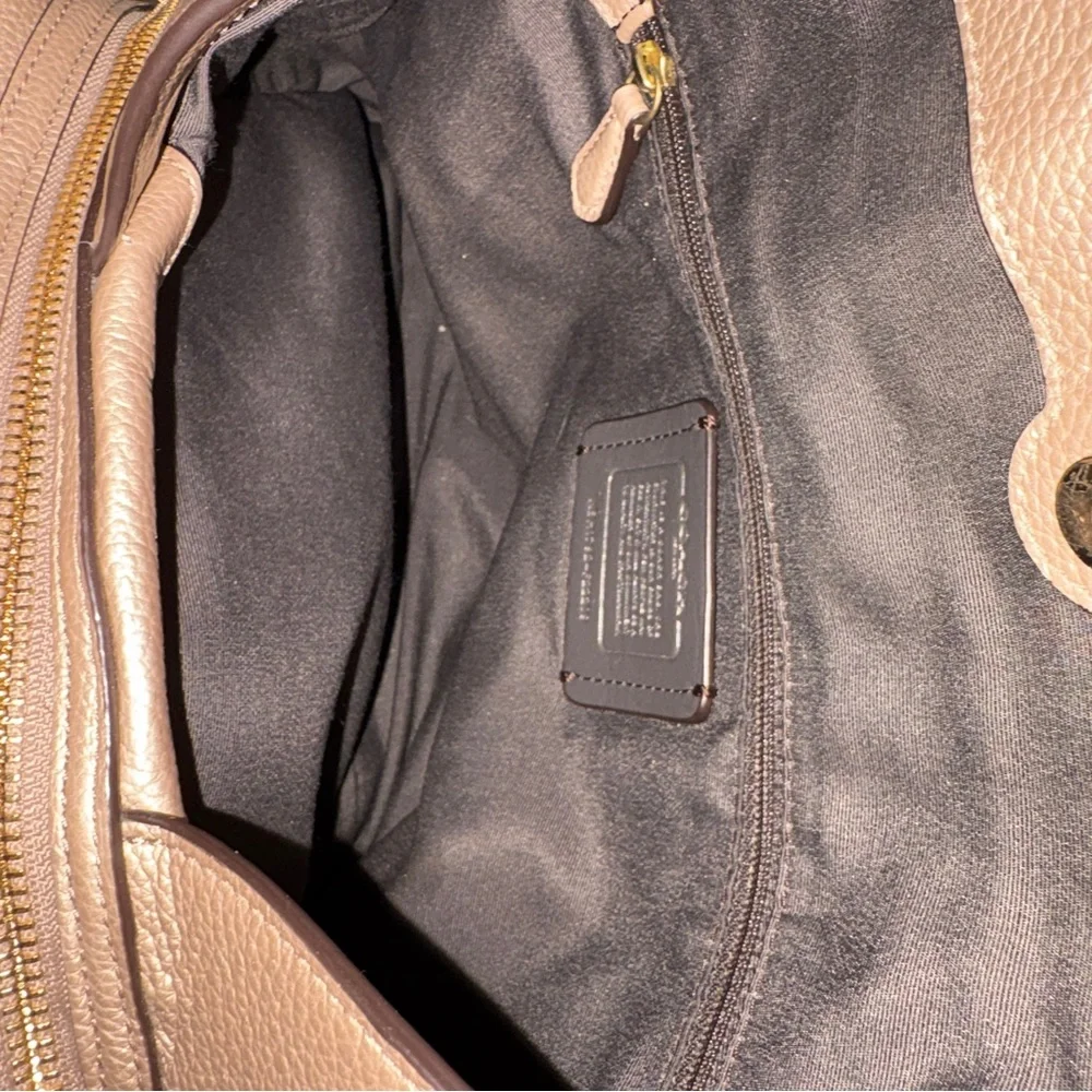 Coach Lexy Platinum Triple Compartment Shoulder Bag Purse Gold Hardware - Picture 14 of 16